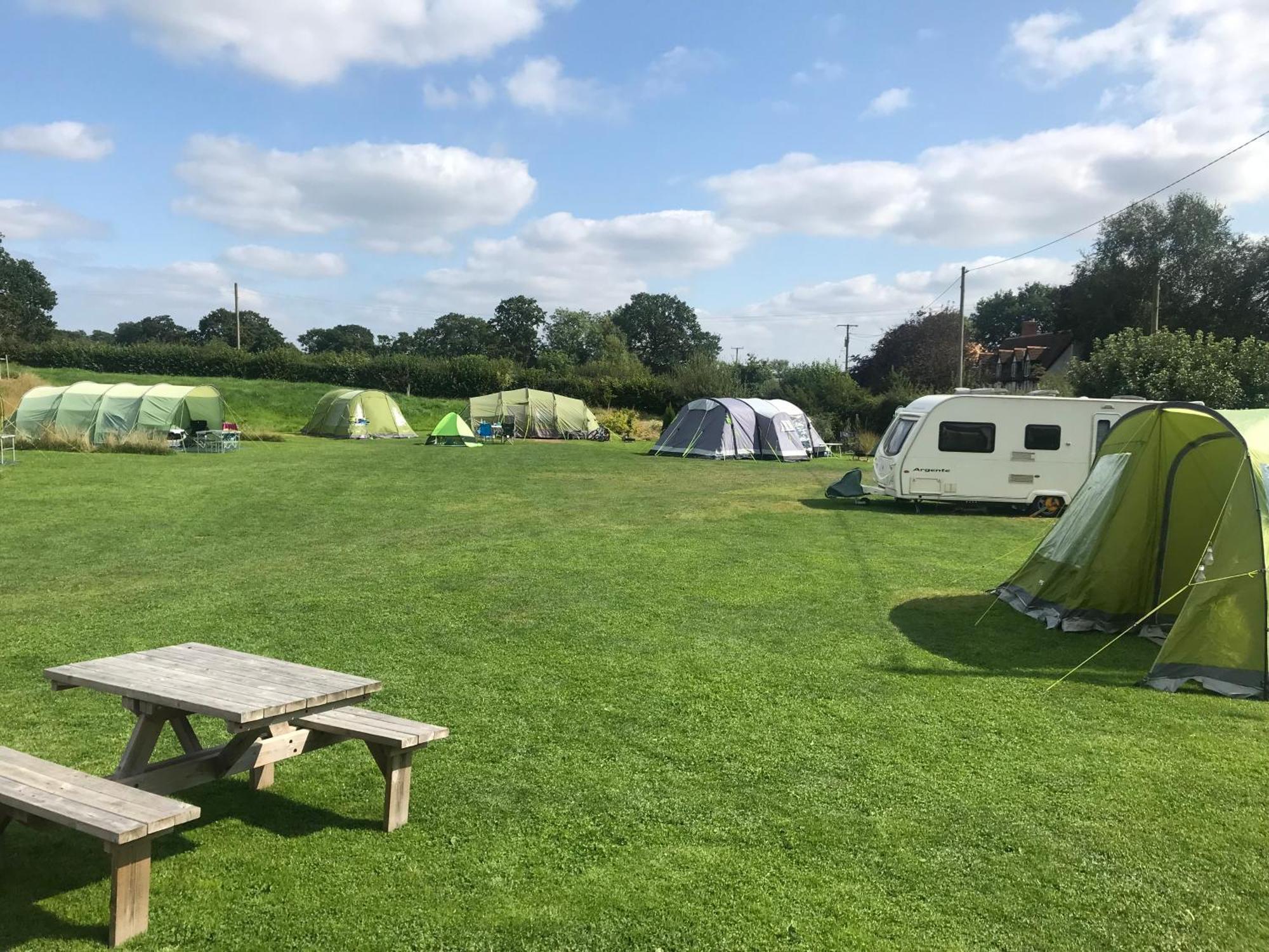 Villa Glamping Tent At Abbey Green Farm à Whitchurch  Extérieur photo